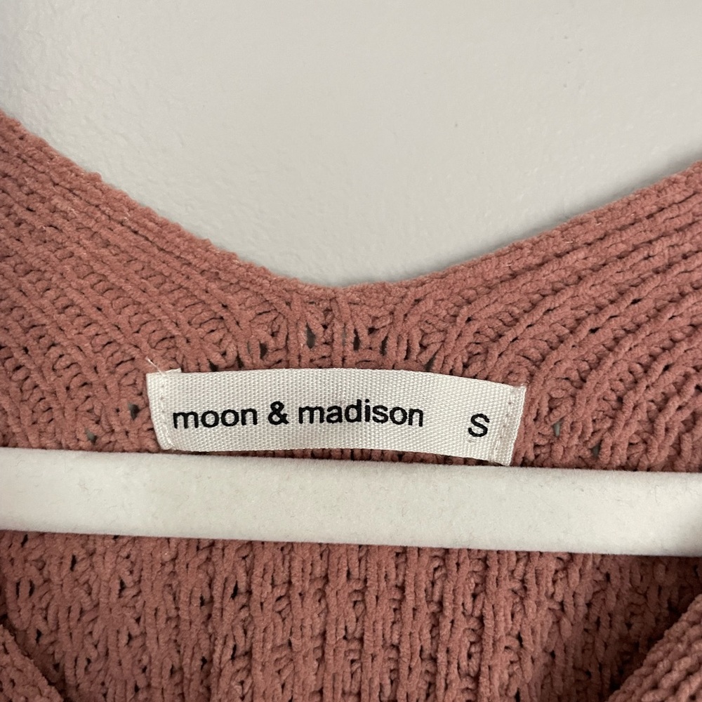 NWOT Moon and Madison Mauve Sweater - Picture 3 of 8